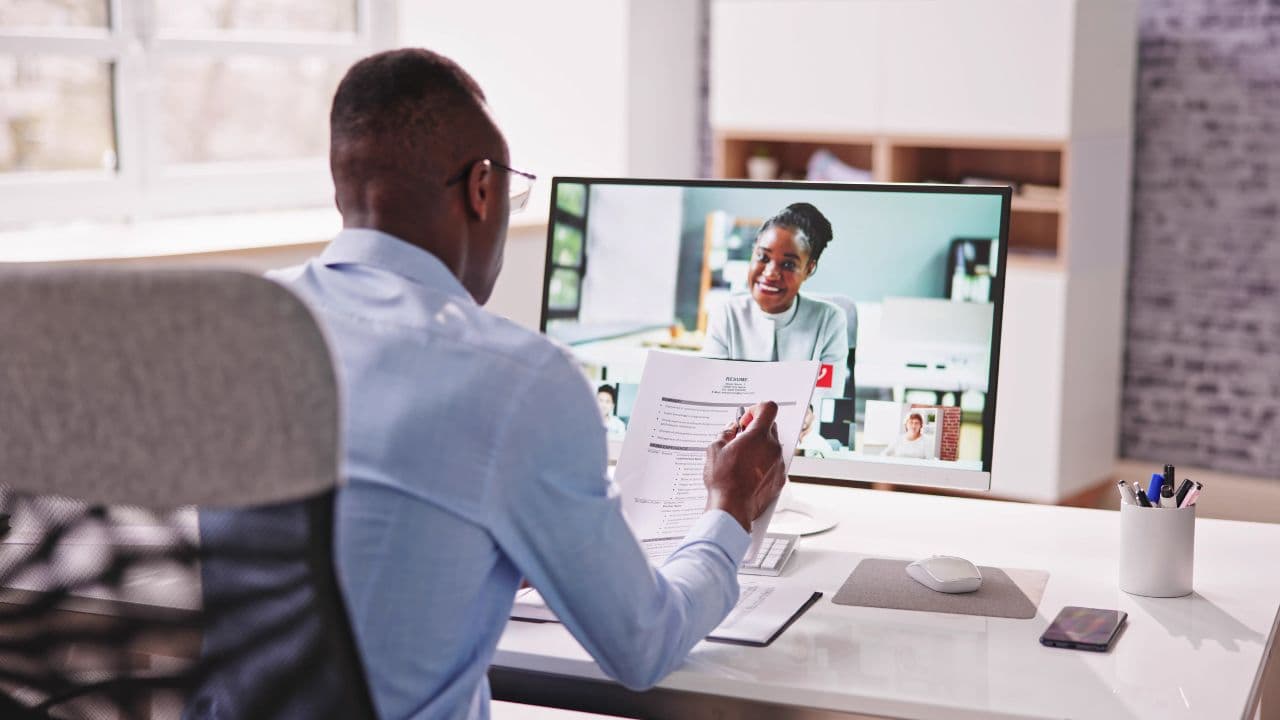 why-companies-hire-freelancers
